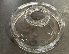 半導体プロセスや真空装置に使用される、大型で気密性の高い石英ガラス製チャンバー筐体